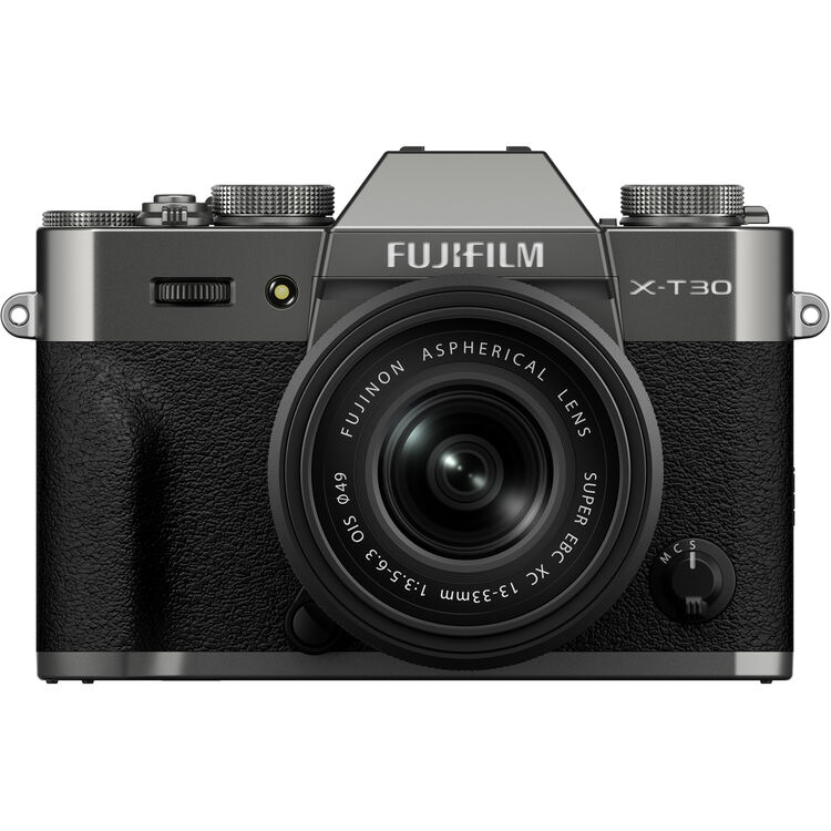 デジタルカメラ FUJIFILM X-T30 III 13-33mm Fujifilm X-T30 III Mirrorless Camera with 13-33mm f/3.5-6.3 Lens
