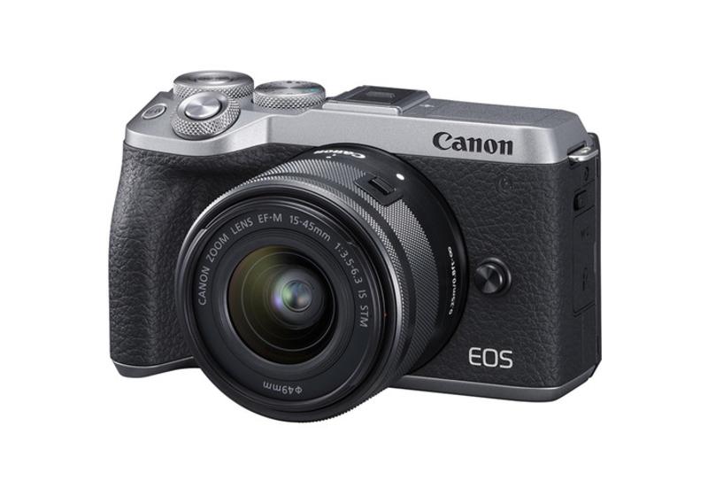 Canon EOS M6 II with EF-M 15-45mm f/3.5-6.3 IS STM